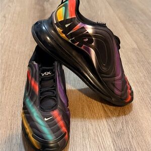 Nike Air Max 720 Black with Multicolor Accents Women’s Size 7 AR9293-023